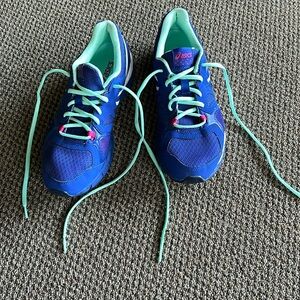 ASICS women’s size 10.
